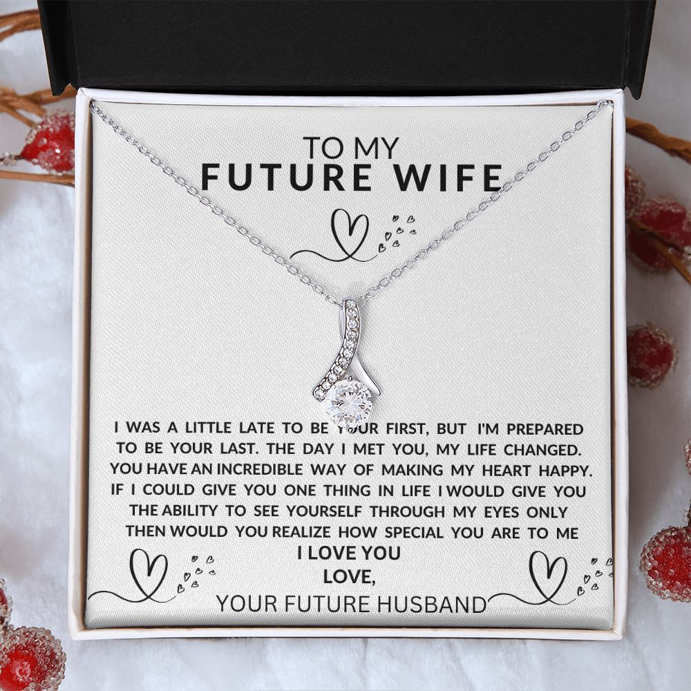 ALLURING NECKLACE/TO MY FUTURE WIFE WHITE